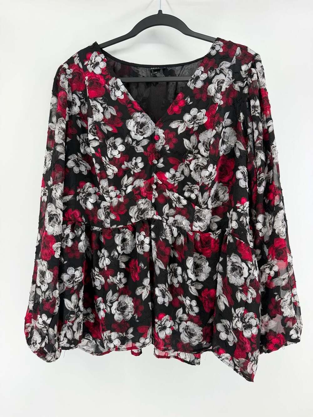 Torrid Floral Chiffon Peplum Blouse Size 2 Black Red Rose Goth Romantic